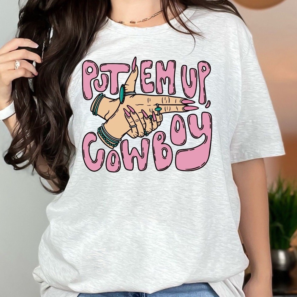 Put ‘em up cowboy graphic t-shirt